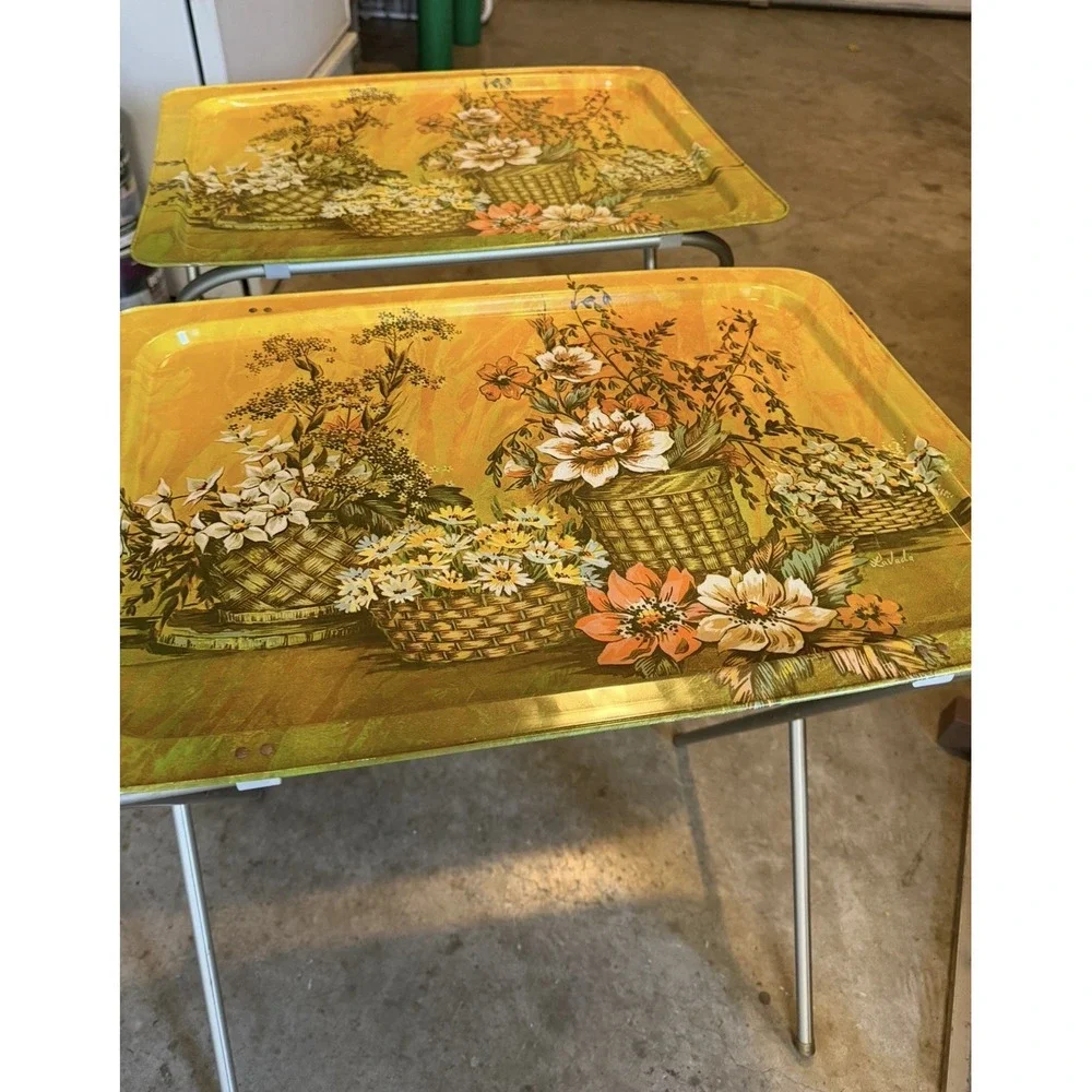 2 vintage LaVada 70s Retro Metal Tv Trays folding tables Yellow Floral Basket